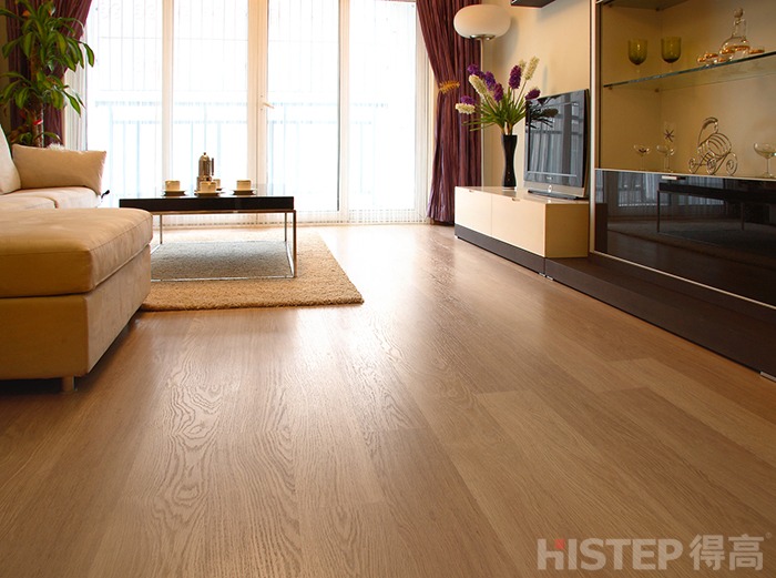 秋季裝修為什么選得高復(fù)合木地板和軟木地板？ Quick-step實木復(fù)合地板